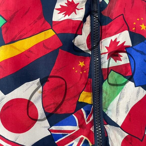 Lavon Vintage World Flag Print Silk Jacket | Multicolor | Size Medium - Picture 7 of 8